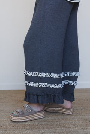 the-nest-time-to-be-set-off-white-charcoal/Off White Charcoal
