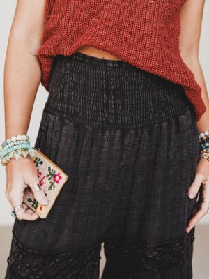 Farrah Flower Wide Leg Pants - Black XL / Black