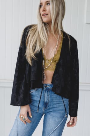 the-nest-wildflower-drift-top-black/Black