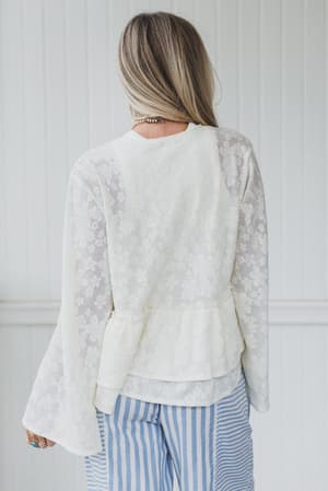 the-nest-wildflower-drift-top-cream/Cream
