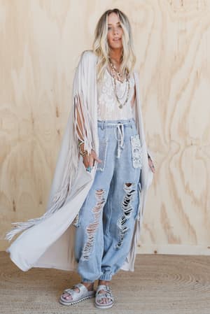 the-nest-showstopper-duster-kimono-oat/Oat