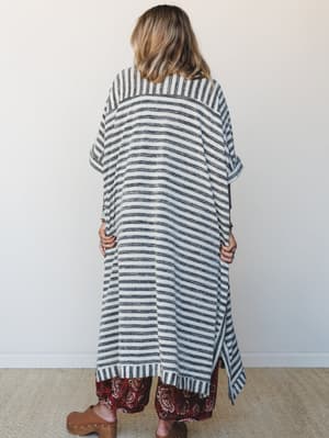 The Nest Endless Love Duster Kimono - Natural Black