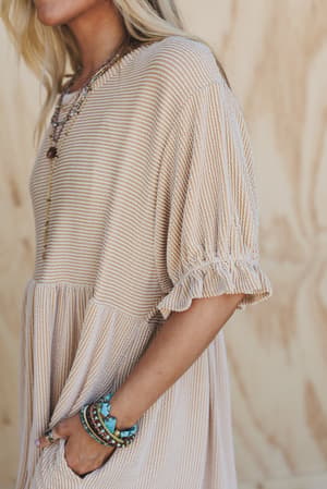 the-nest-open-sky-dress-canary/Canary