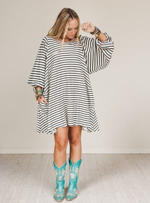 the-nest-good-feels-dress-black-mocha/Mocha