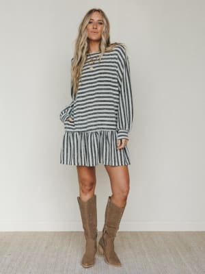 The Nest Endless Love Cuff Sleeve Dress - Natural Black XL / Natural Black