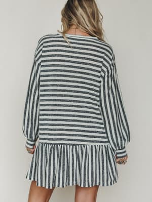 The Nest Endless Love Cuff Sleeve Dress - Natural Black XL / Natural Black