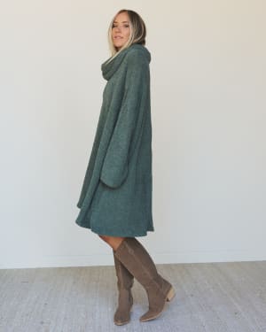 The Nest Hartlie Sweater Dress - Basil XL / Basil