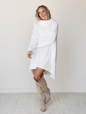 The Nest Hartlie Sweater Dress: undefined
