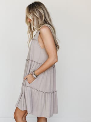 The Nest Dreamy Tiers Dress - Taupe S / Taupe