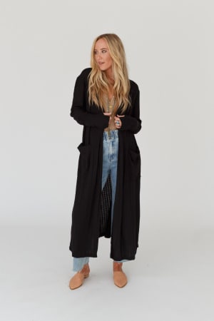 finishing-touch-duster-kimono-black/Black