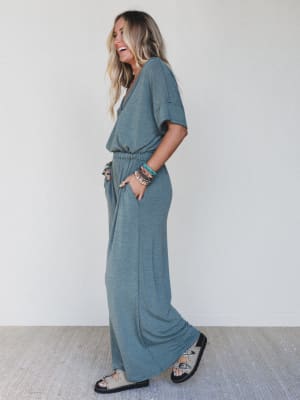 The Nest On The Go Jumpsuit - Olive XL / Olive
