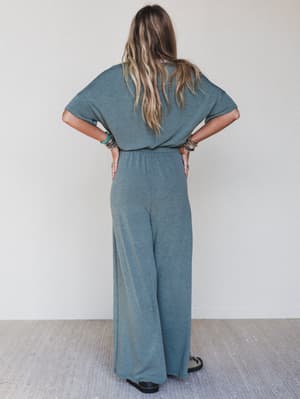 The Nest On The Go Jumpsuit - Olive XL / Olive