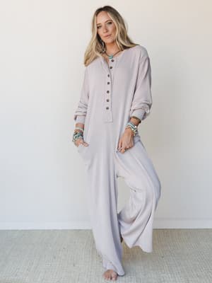 The Nest Daphne Textured Long Sleeve Jumpsuit - Oat XL / Oat