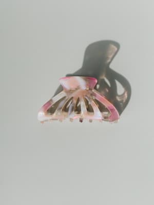Butterfly Hair Clip: undefined