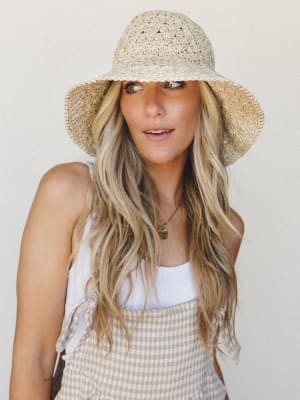 Flower Party Hat - Ivory OS / Ivory