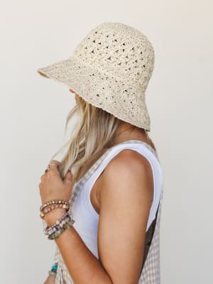 Flower Party Hat - Ivory OS / Ivory