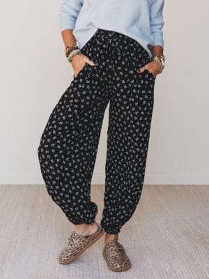 The Nest Emberlyn Wide Leg Cinched Pants: undefined