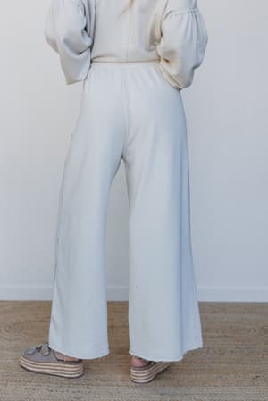 the-nest-laid-back-love-pants-beige/Beige