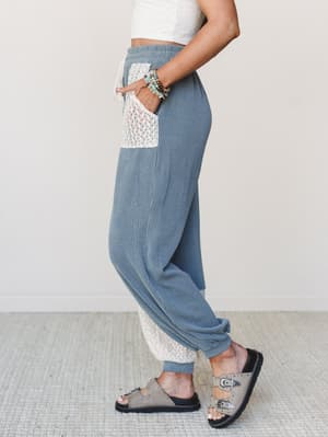 The Nest Weekend Warrior Joggers - Seafoam Cream S / Seafoam Cream