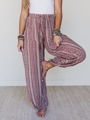 The Nest Ashlynn Rose Jogger Pants: undefined