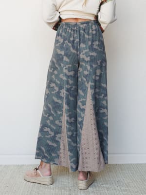 The Nest Let's Party Wide Leg Pants - Army XL / Army
