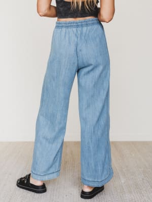 so-comfy-wide-leg-denim-pant-light-indigo/Light Indigo
