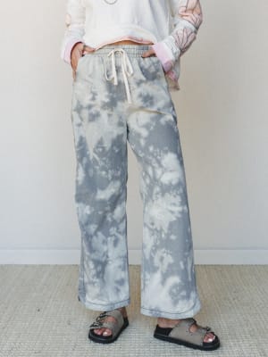 The Nest So Comfy Wide Leg Denim Pant - Bleach Dye Grey XL / Grey