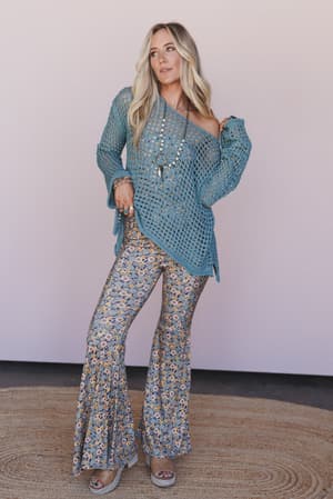 the-nest-dream-in-flowers-flare-pants-navy-seafoam/Navy
