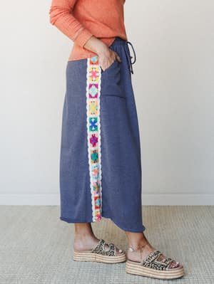 The Nest Love Seeker Crochet Panel Maxi Skirt - Heather Navy XL / Heather Navy