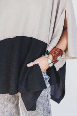 lucky-shadow-top-taupe-black/Taupe Black