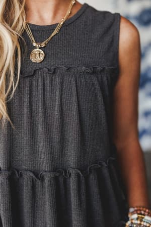 the-nest-dreamy-tiers-top-black/Black