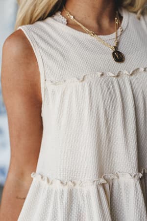 the-nest-dreamy-tiers-top-cream-1/Cream