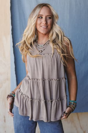 the-nest-dreamy-tiers-top-taupe-1/Taupe