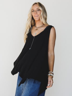 The Nest Drift Away Top - Black XL / Black