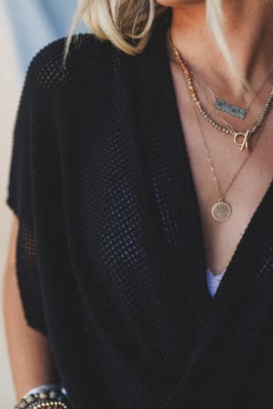 the-nest-cruising-v-neck-top-black/Black