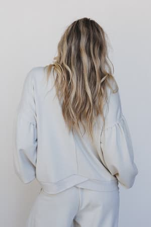 the-nest-laid-back-love-top-beige/Beige
