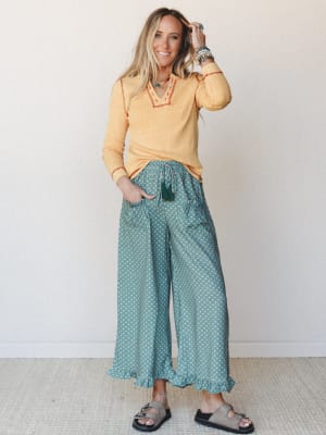 The Nest Off Duty Top - Mustard L / Mustard