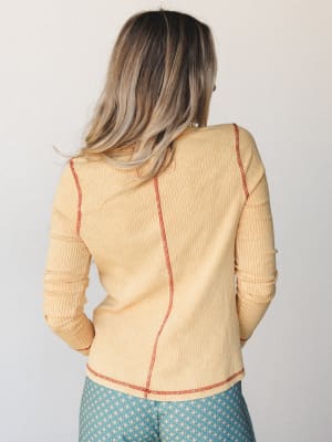 The Nest Off Duty Top - Mustard L / Mustard