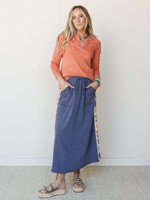 The Nest Off Duty Top - Salmon M / Salmon