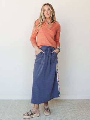 The Nest Off Duty Top - Salmon M / Salmon