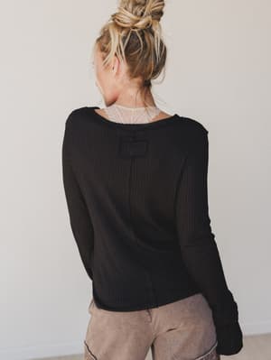 the-nest-jacqueline-waffle-long-sleeve-top-black/Black