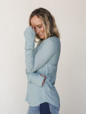 The Nest Jacqueline Waffle Long Sleeve Top - Dusty Blue S / Dusty Blue