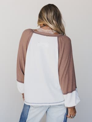 the-nest-jules-contrast-pullover-top-off-white-mocha/Off White Mocha