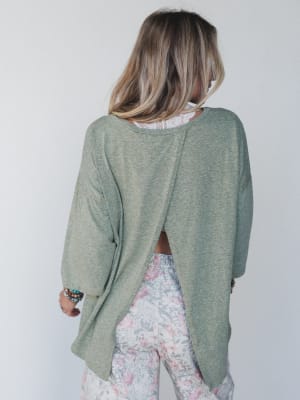 The Nest Callie Split Back Top - Olive XL / Olive