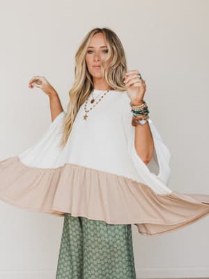 The Nest Sally Ruffle Top - Off White Camel XL / Off White Camel