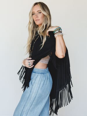 The Nest Showstopper Fringe Poncho - Black L/XL / Black