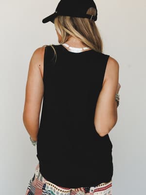 The Nest Shelli Henley Tank Top - Black XL / Black