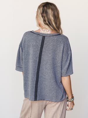 The Nest Katie V Neck Tee - Black S / Black