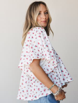 The Nest Garden Dreams Ruffle Sleeve Top: undefined
