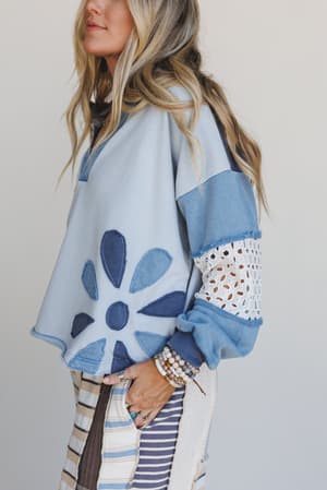 petal-wish-top-blue/Blue